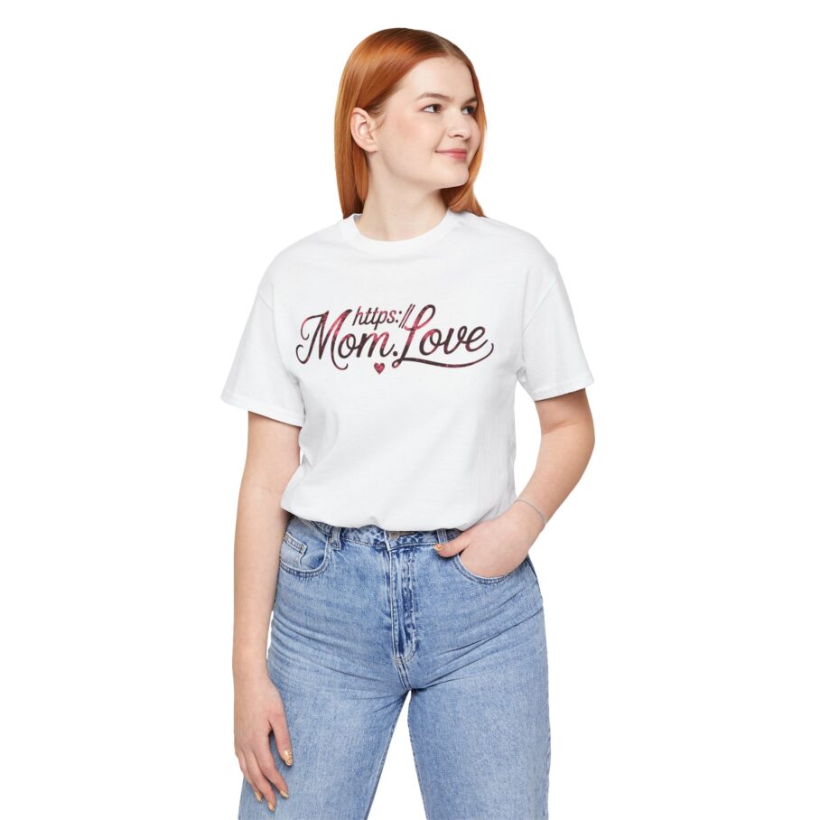 Https.Mom.Love T-Shirt - Image 4