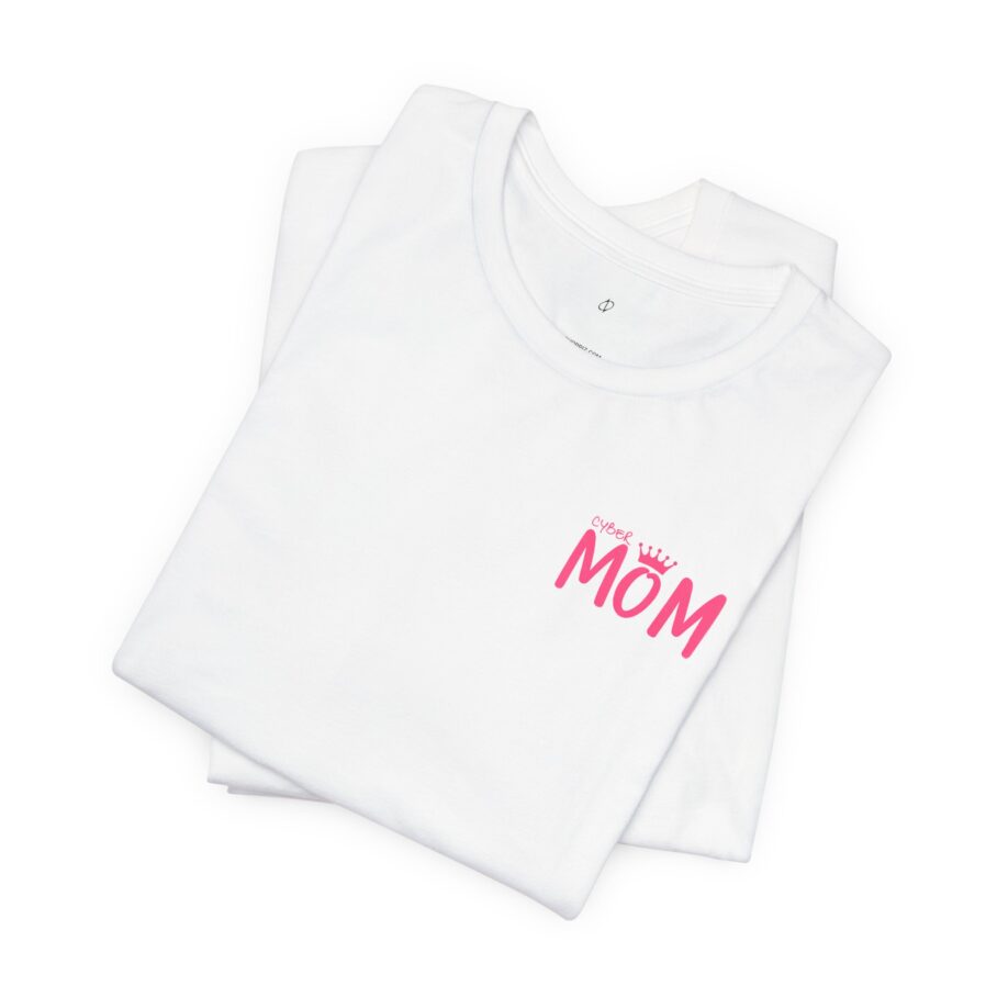 Cyber Mom Queen T-Shirt