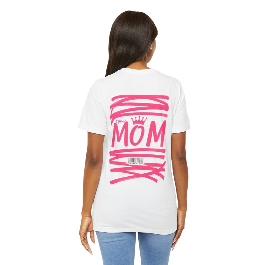 Cyber Mom Queen T-Shirt
