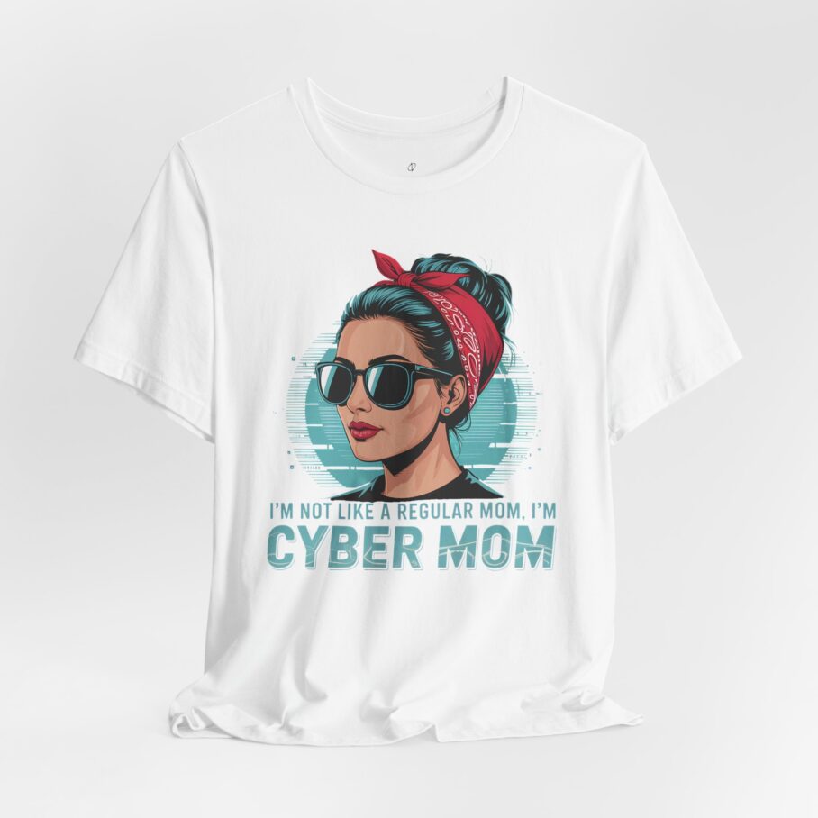 Regular Mom, Cyber Mom T-Shirt – Front