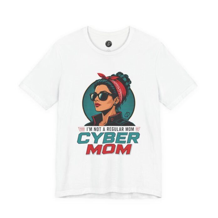 Regular Mom, Cyber Mom T-Shirt – Front